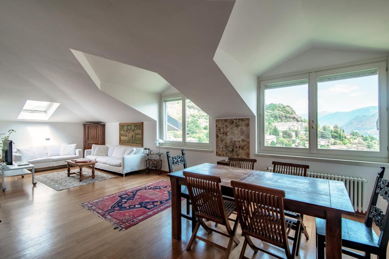 I D'A Charming Penthouse - Lake View- Como- House-130 Mt-2 Double Bedrooms And 2 Double Bathrooms A Spacious Living Room-Full Equipped Kitchen-Private Garden And Terrace-Private Covered Parking Bagian luar foto
